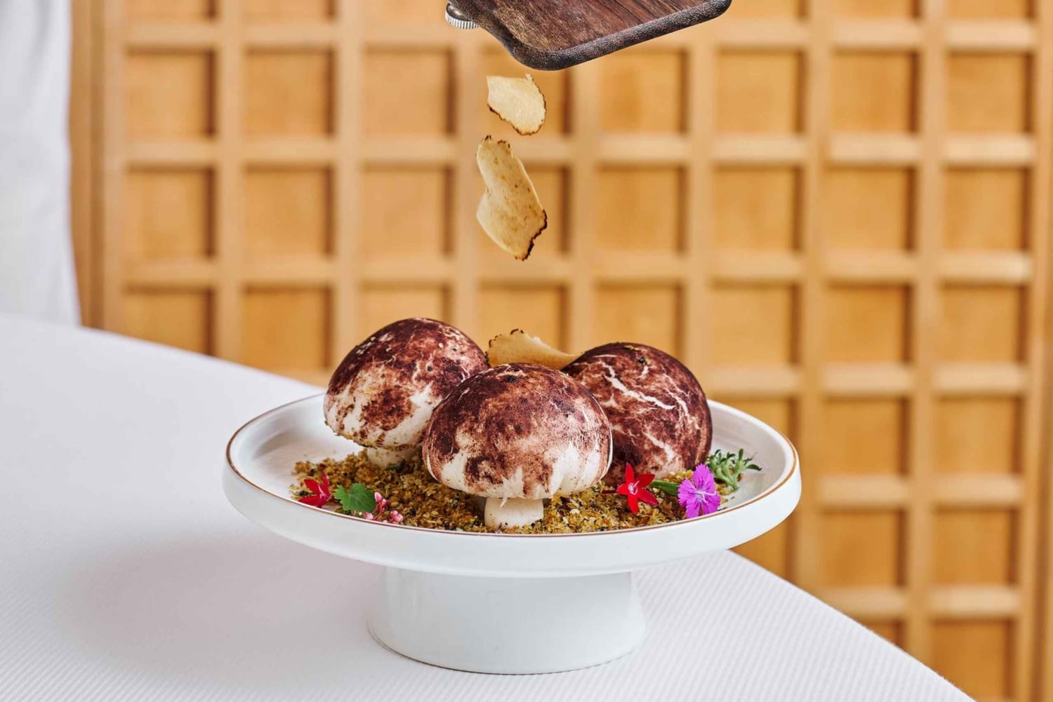 Singapore: Golden Peony at Conrad Singapore F&B Packages