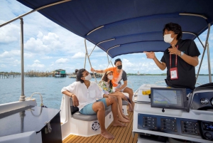 Singapore: Guided Boat Tour and Kelong Fish Farm Visit