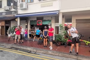 Singapore: Food and Bike Tour: Katong District