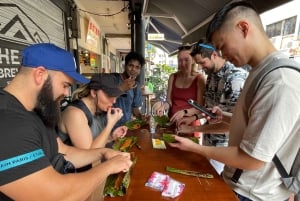 Singapore: Katong Local Food and City Highlights Tour