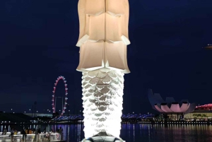 Singapore: Lau Pa Sat Night Street Food with Marina Bay Walk
