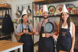 Singapore: Market-to-Table Experience and Cooking Class