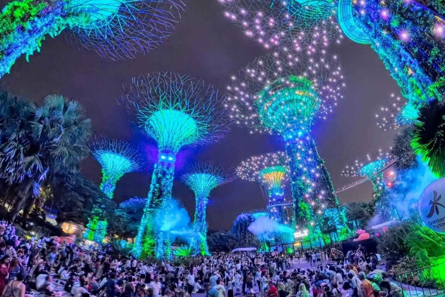 Singapore: Natvandring med 6 madsmagninger og lysshows