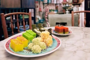 Singapore: Peranakan Culture, Cuisine & Hidden Treasures