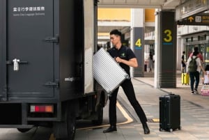 Singapore: Same Day Luggage Delivery Service