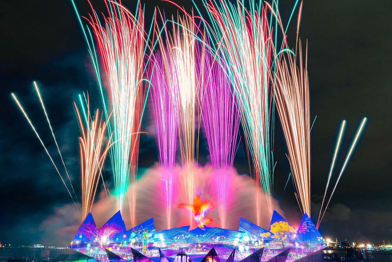 Singapore After Dark: Sentosa Cable Car & Wings of Time Show
