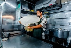 Singapore Stories Food Tour with 12+ Tastings