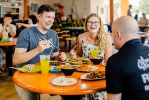 Singapore Stories Food Tour with 12+ Tastings