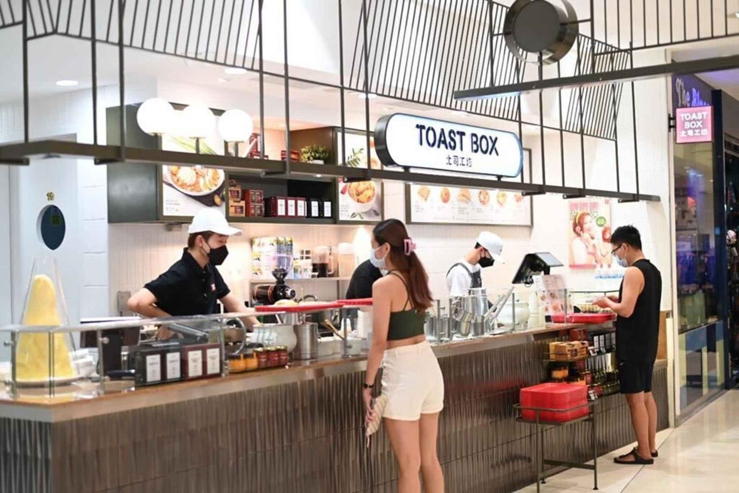 Singapur: Comida en caja de tostadas + Combo Sentosa Cable Car Sky Pass