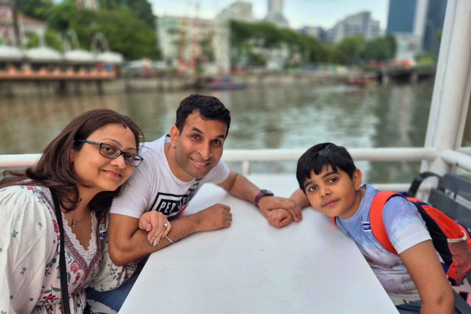 Singapour dévoilée : 6 heures d'aventure gastronomique et urbaine avec un guide local