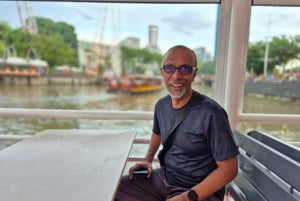 Singapour dévoilée : 6 heures d'aventure gastronomique et urbaine avec un guide local