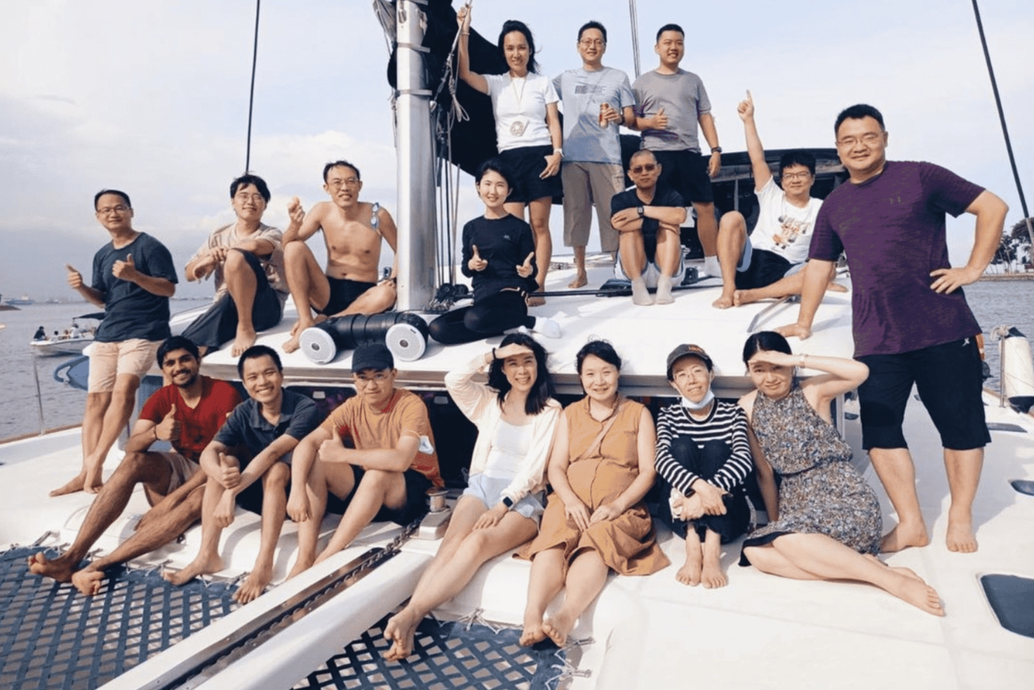 Aluguel de iate em Cingapura a bordo do SunRise