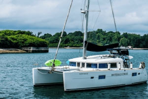 Aluguel de iate em Cingapura a bordo do SunRise