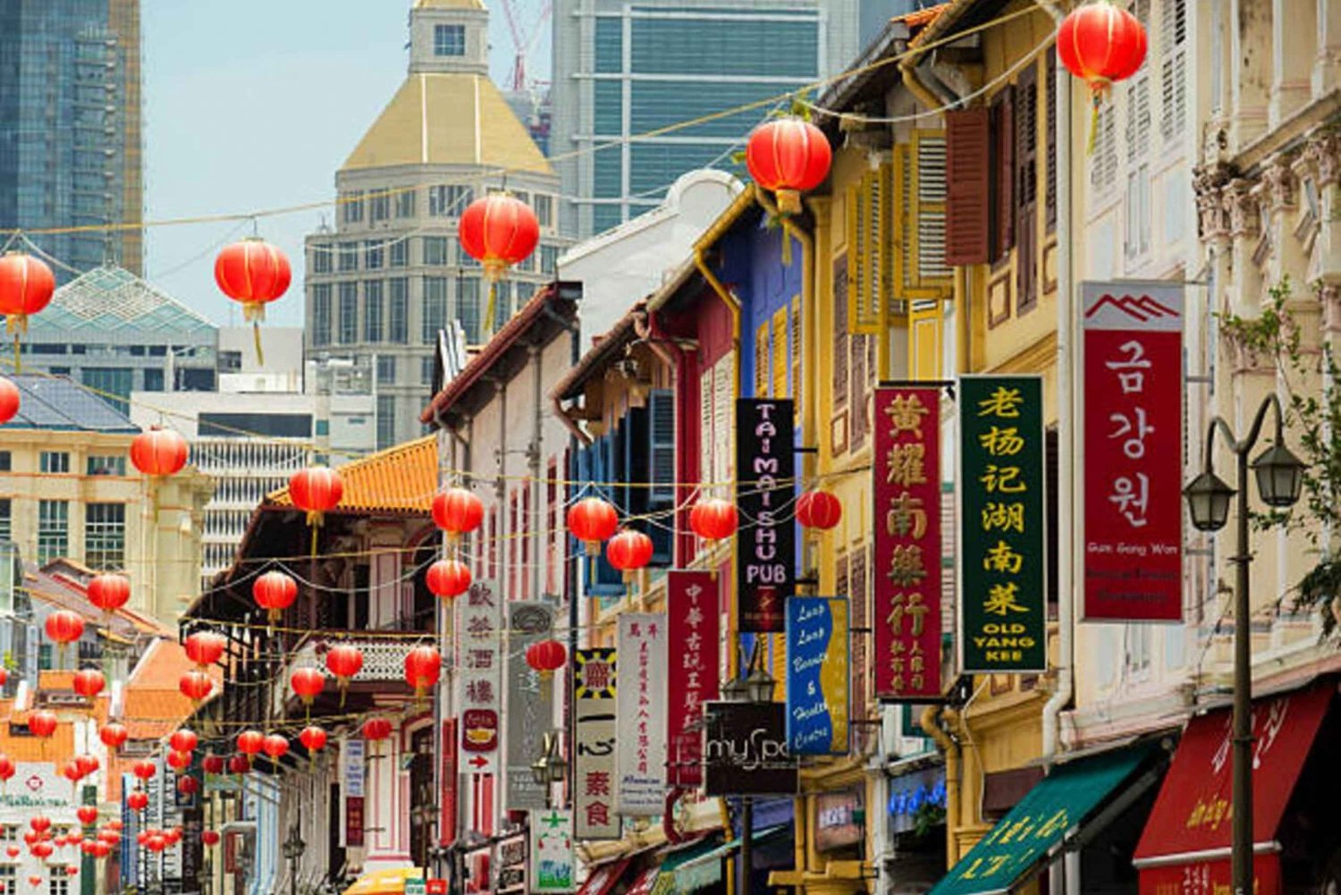 Walking Tour: Exploring Singapore’s Chinatown !