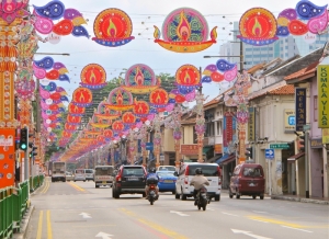 Deepavali 2013- Street Decorations in Little India