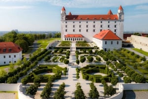 Bratislava: 1,5 timmars stadsvandring med slottsbiljett