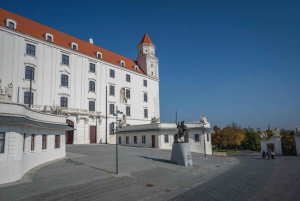 Bratislava slott: Byvandring med audioguide i app