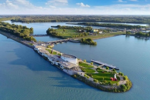 Bratislava-Čunovo-Bratislava: Danubiana Modern Art