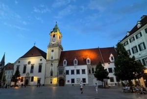 Bratislava: Guided Walking Tour at Night with Old Town