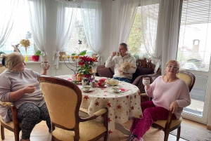 Bratislava: Vajnory Suburb Local Family Home Experience