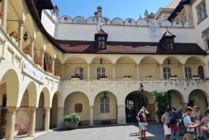 Bratislava: Old City History 2-hours Walking Tour