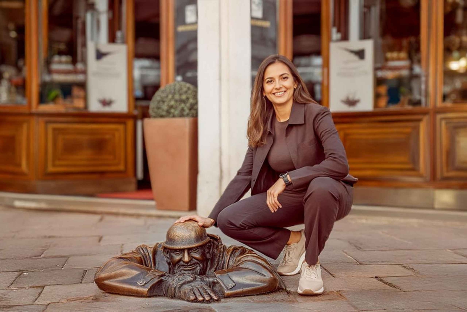 Bratislava: Private Photoshoot with Edited Photos