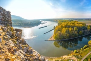 Bratislava: Slovakia Castle Photography Tour & Wine Tasting