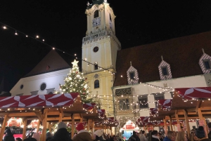 Bratislava: Vinterpromenad med Primate's Palace och lokala godsaker