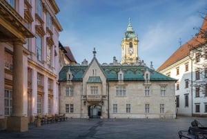 Bratislava : promenade hivernale, palais des Primats et spécialités locales