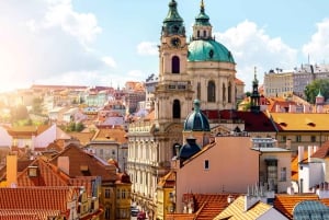Budapest: Transfer till Prag med 2 timmars sightseeing
