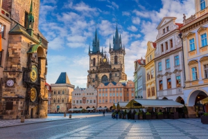 Budapest: Transfer till Prag med 2 timmars sightseeing