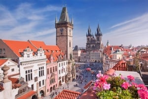 Budapest: Transfer till Prag med 2 timmars sightseeing