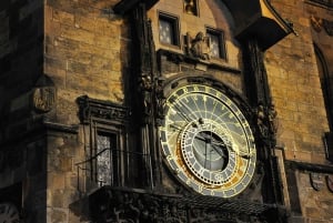 Budapest: Transfer till Prag med 2 timmars sightseeing