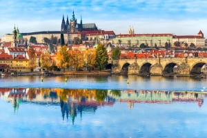 Budapest: Transfer till Prag med 2 timmars sightseeing