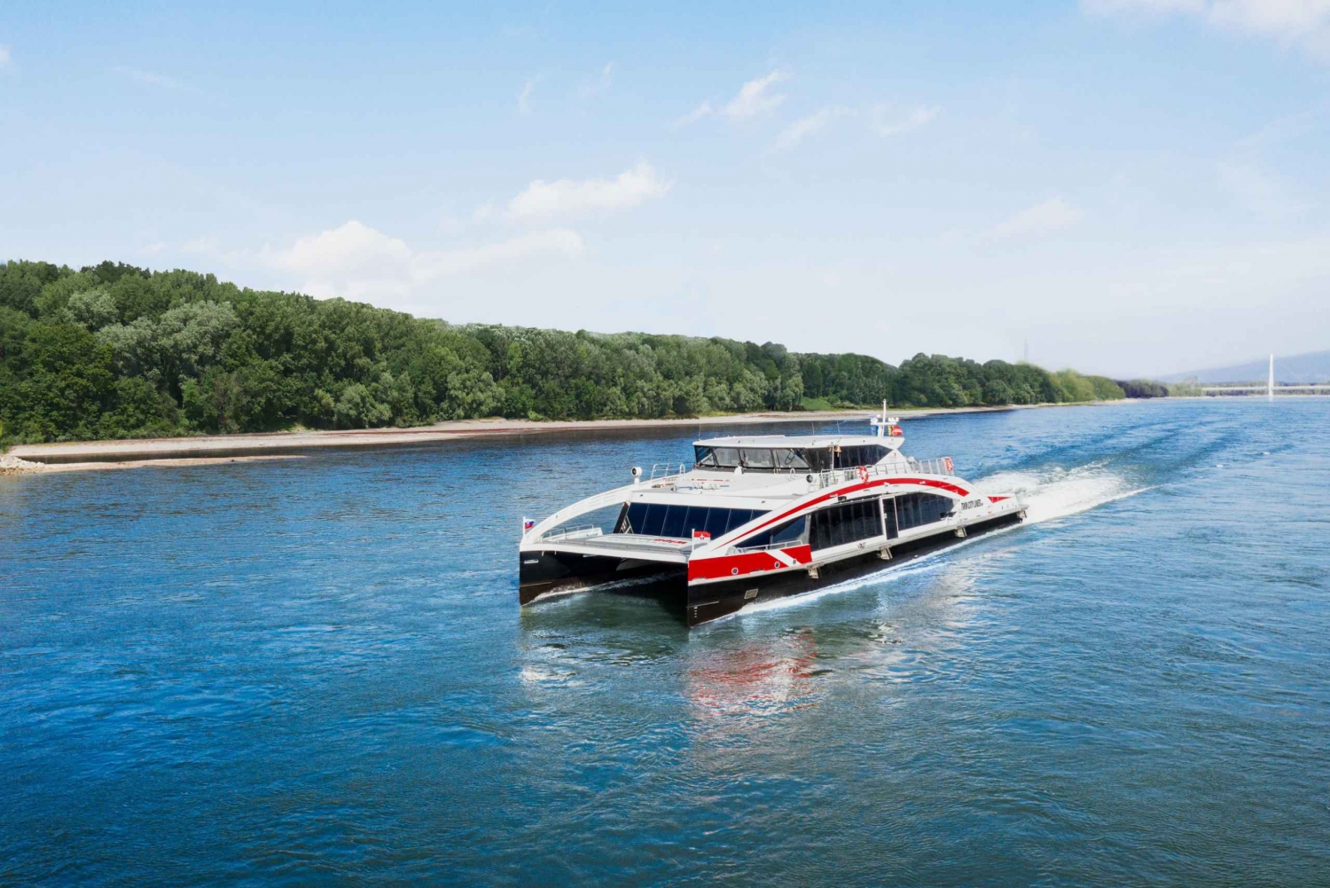 Transfer per catamaran tussen Wenen & Bratislava