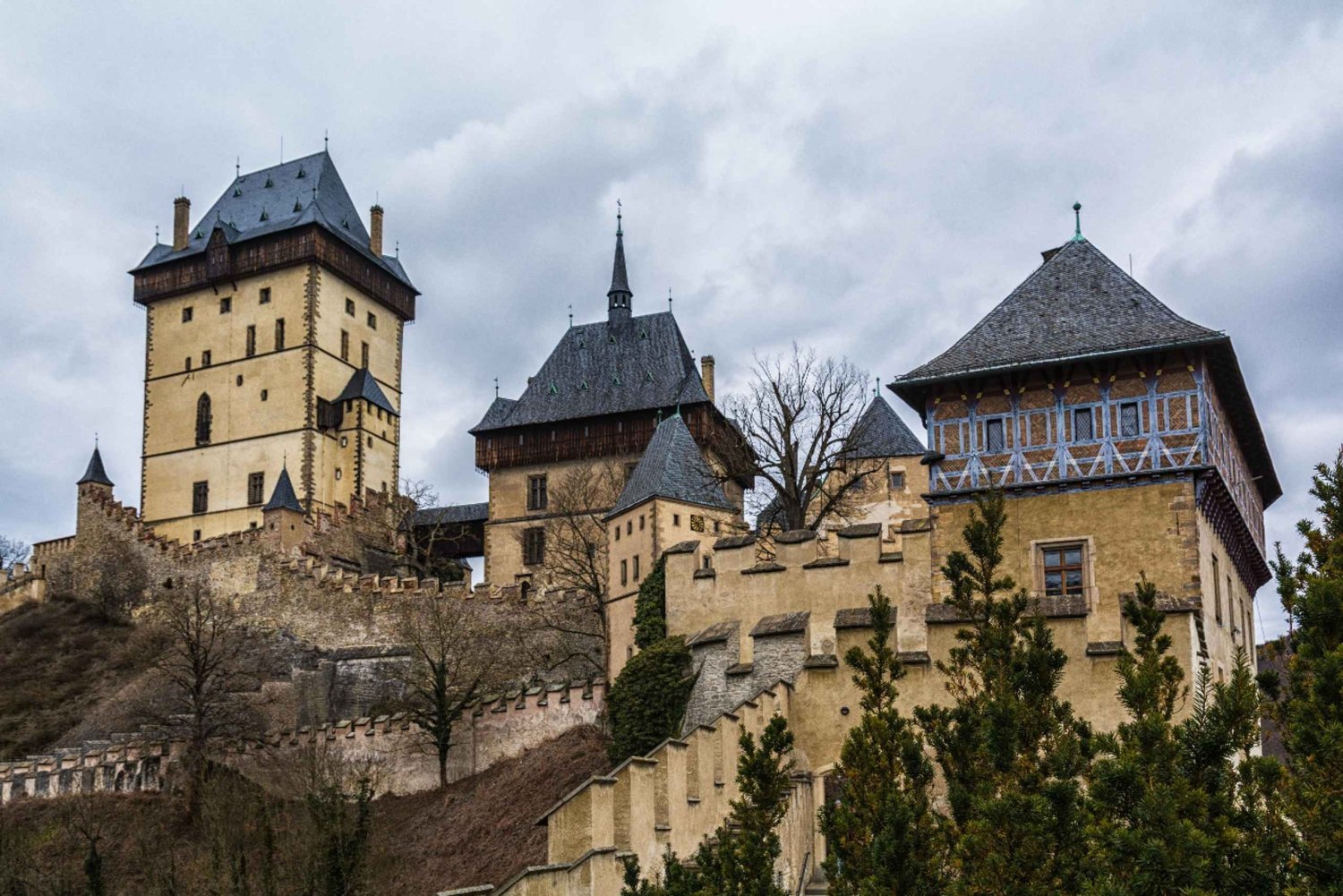 Day trip to Karlstejn castle and Famous Bohemian glassworks