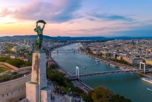 De Bratislava: Viagem de 1 dia com guia para Budapeste e Bratislava