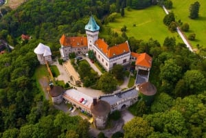 Vanuit Bratislava: rondleiding van een dag langs kastelen, natuur en cultuur