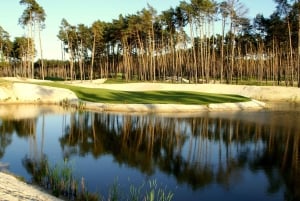 ブラチスラバから：スロバキアでゴルフをプレー - 全て込み