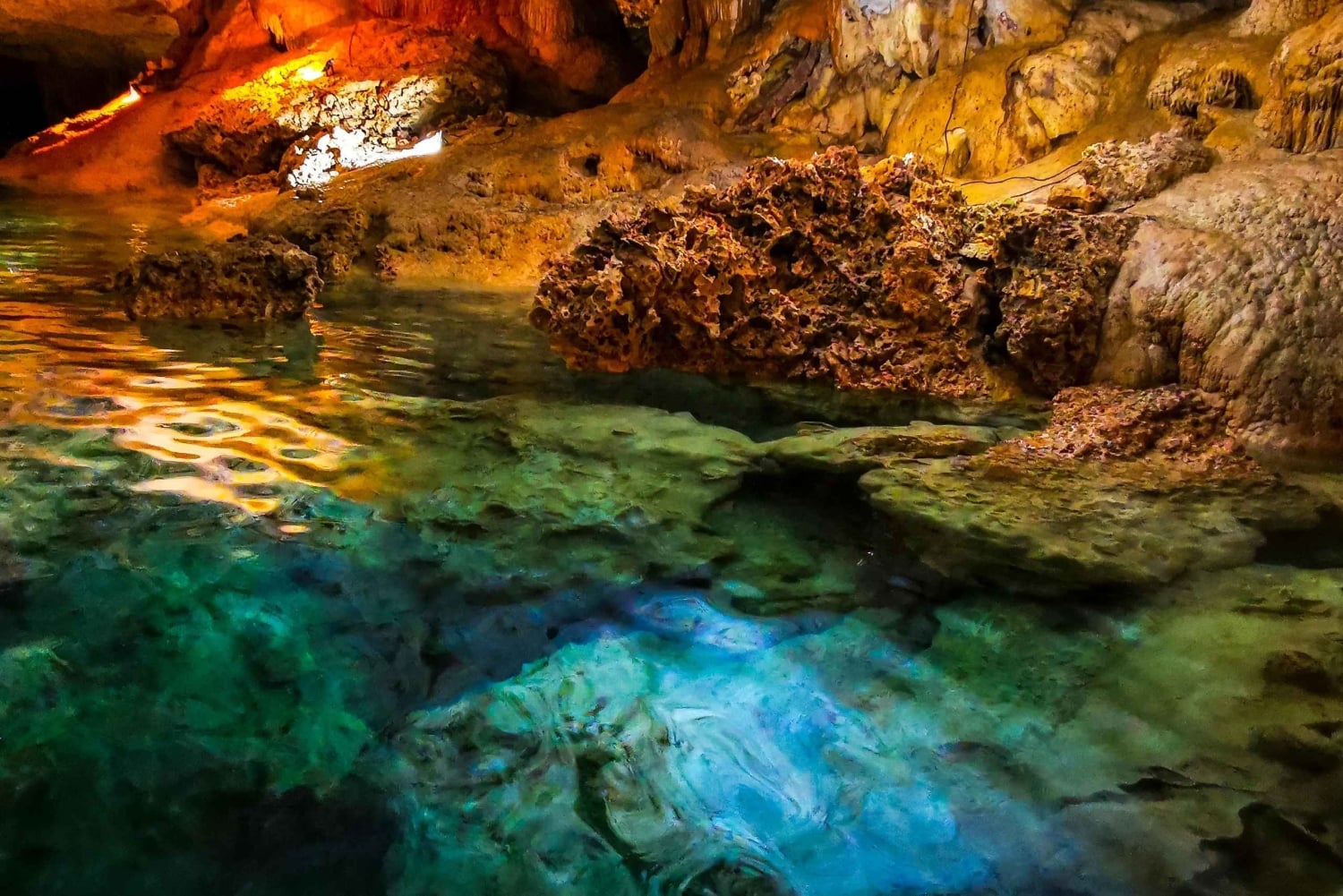From Bratislava: Seegrotte Underground Lake Boating & Wine