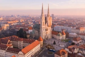 Bratislava: Private transfer to Zagreb or Zagreb to BTS