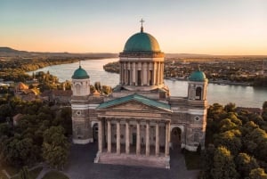 Z Budapesztu: Całodniowa wycieczka autobusowa/łodzią po zakolu Dunaju z lunchem