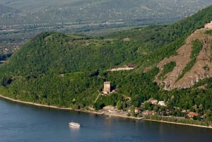 From Budapest: Full-Day Danube Bend Bus/Boat Tour with Lunch