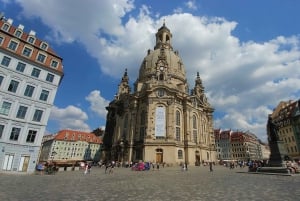 Da Praga: tour privato della Repubblica Ceca con autista-guida locale