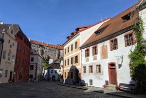 Da Praga: tour privato della Repubblica Ceca con autista-guida locale