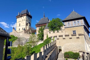 Da Praga: tour privato della Repubblica Ceca con autista-guida locale