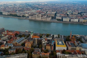 Från Wien: Bratislava & Budapest Dagsutflykt med fotograf