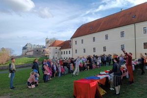 Von Wien aus: Halbtagestour mit Führung nach Bratislava und in die Landschaft