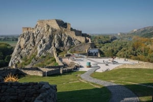 De Viena: Bratislava e Castelo de Devin – Passeio de um dia com fotos