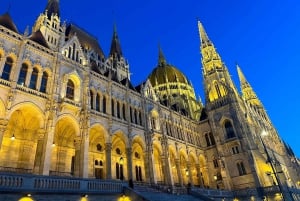 Wienistä: Budapestin ja Bratislavan päiväretki oppaan kanssa
